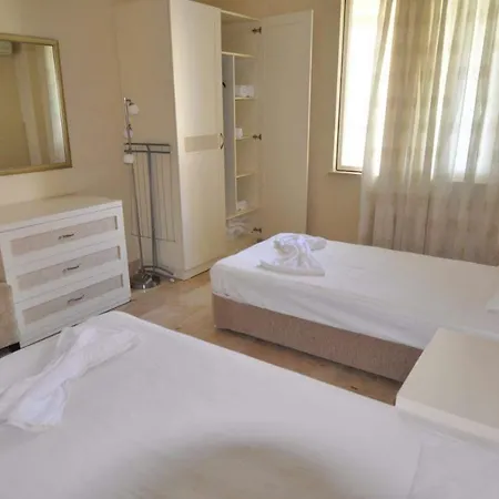 Daire Ultra Lux Gold House *